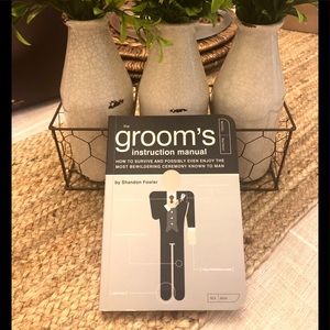 🎉3/$15 Item🎉 Groom’s Handbook Gift